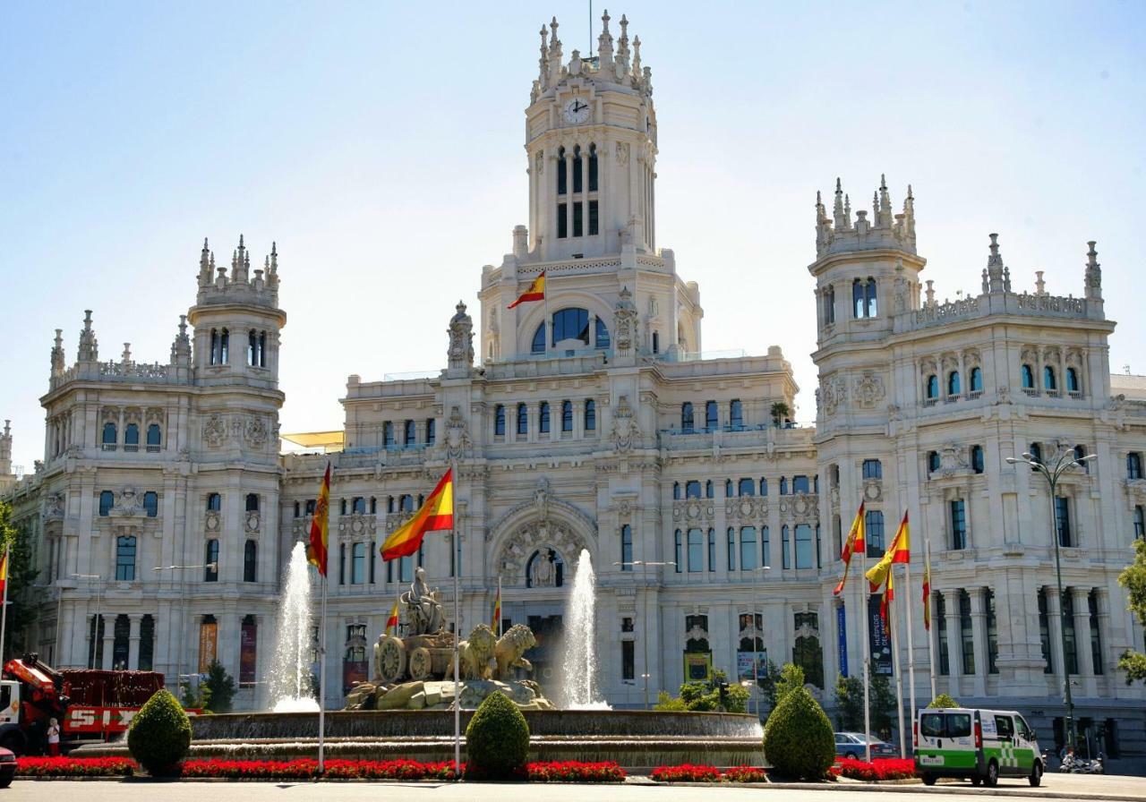 Apartments Madrid Principe 2 Bagian luar foto